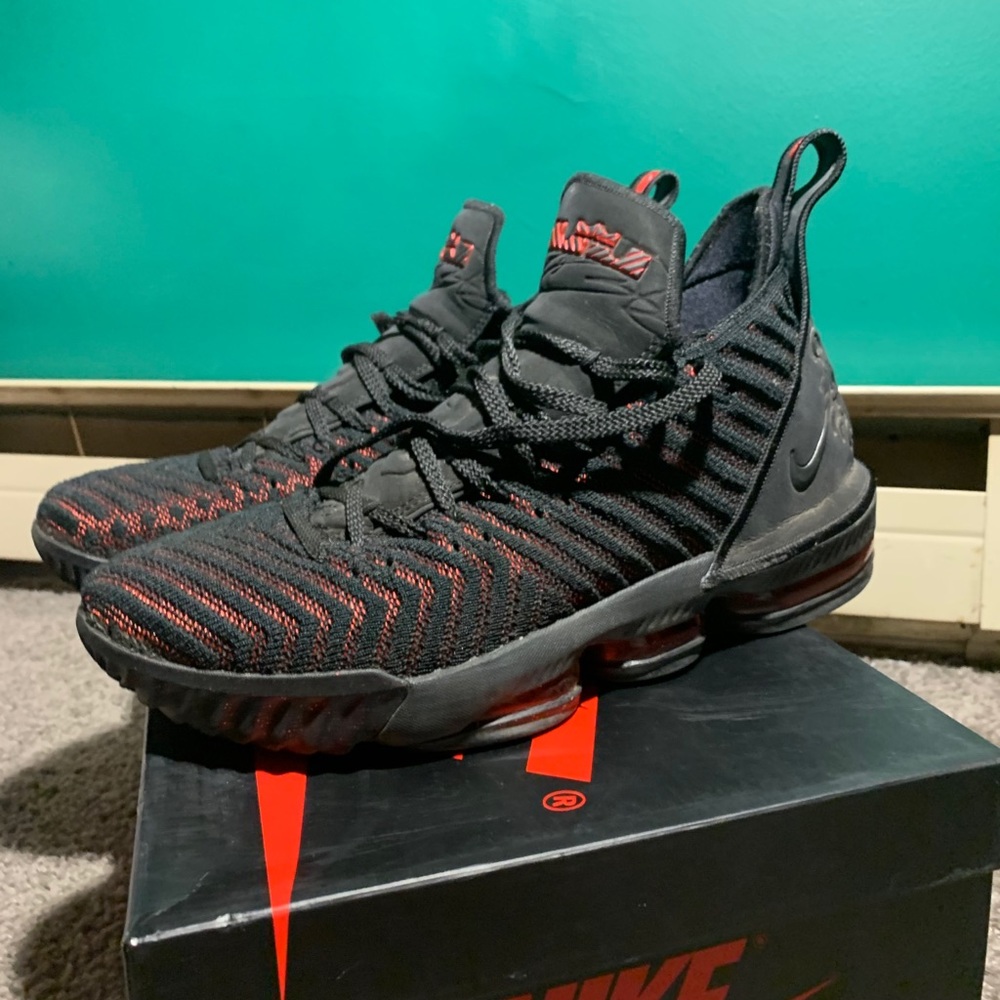 Lebron 16